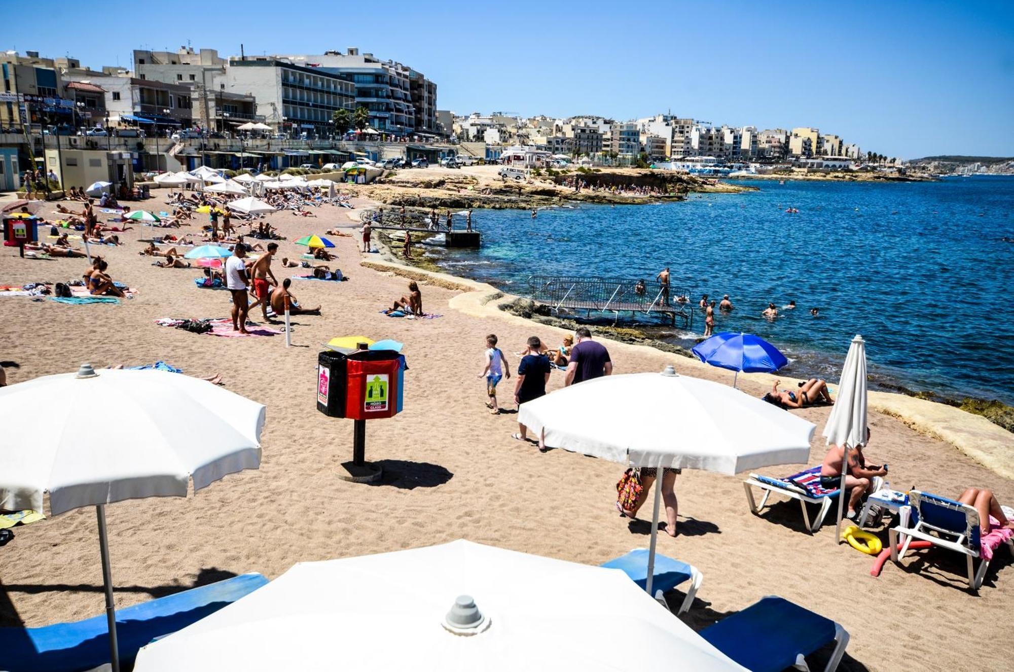 סיינט פול ביי Islet Promenade Seafront Apartment With Large Corner Terrace By Getawaysmalta מראה חיצוני תמונה